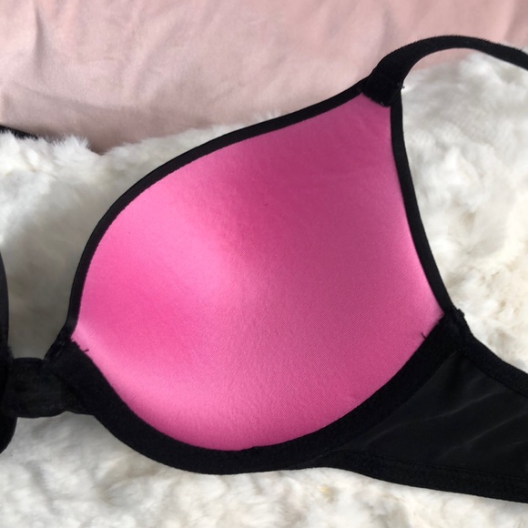 PINK Victoria’s Secret Push Up Bra - Picture 3 of 6
